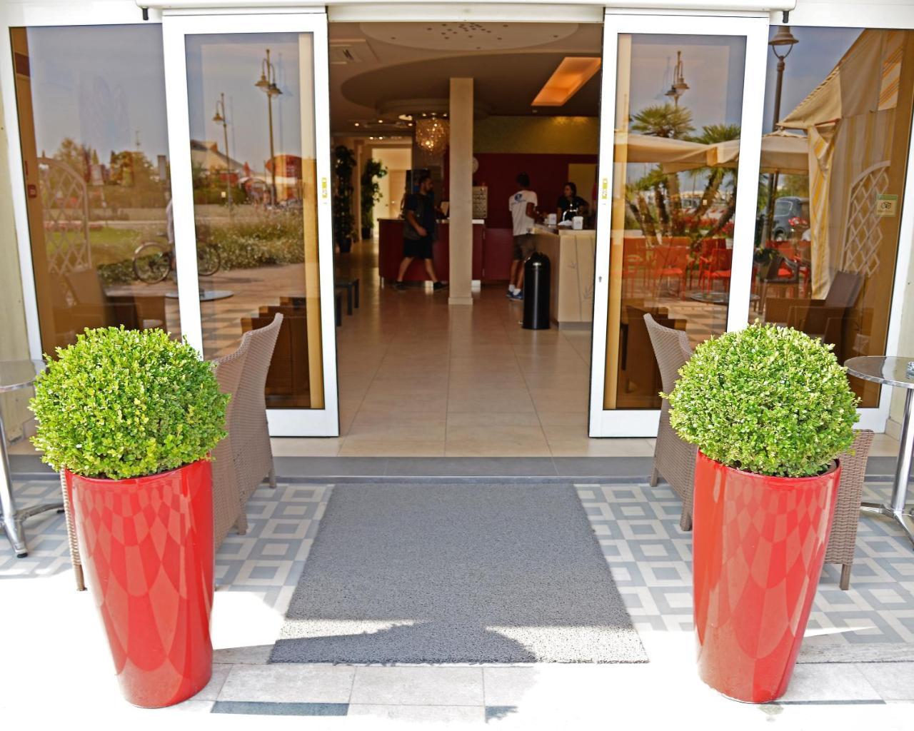 Hotel Cosmopol Cesenatico Extérieur photo